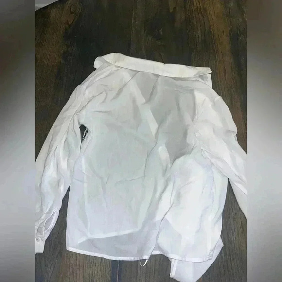 NWOT Long‎ Sleeve White Shirt with Bandeau - Picture 2 of 5